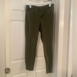 Old Navy Dark Green Pixie High Rise Pants with Secret-Slim Pockets - Size 12